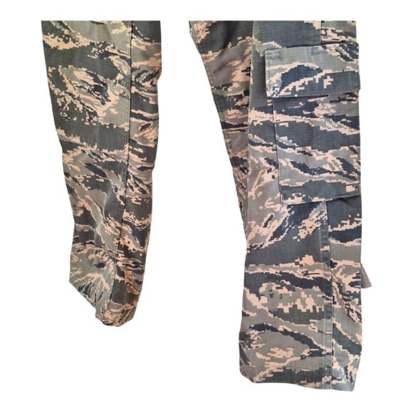 Military US Air Force Pants Men's 34R Combat Camo Utility Cargo Trouser Fatigues - Picture 5 of 14
